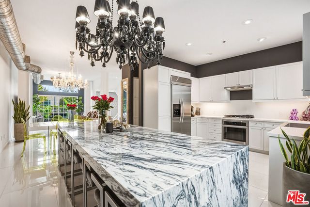 5400 Playa Vista Drive # 23, Playa Vista