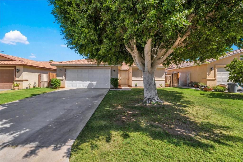 51420 Avenida Velasco, La Quinta