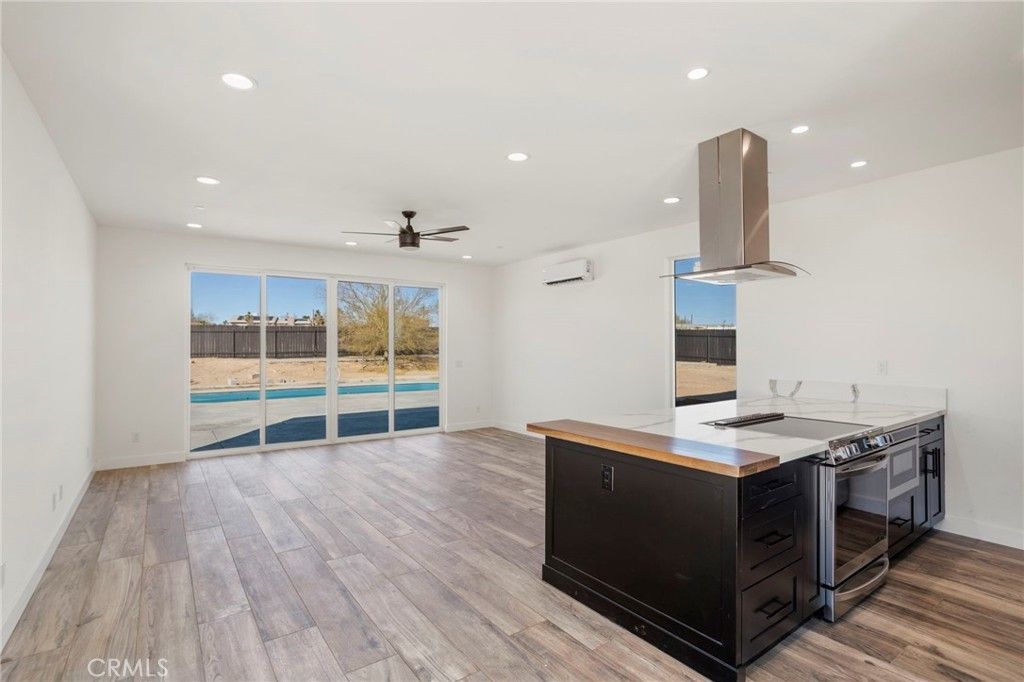 3460 Stonehill Avenue, Joshua Tree