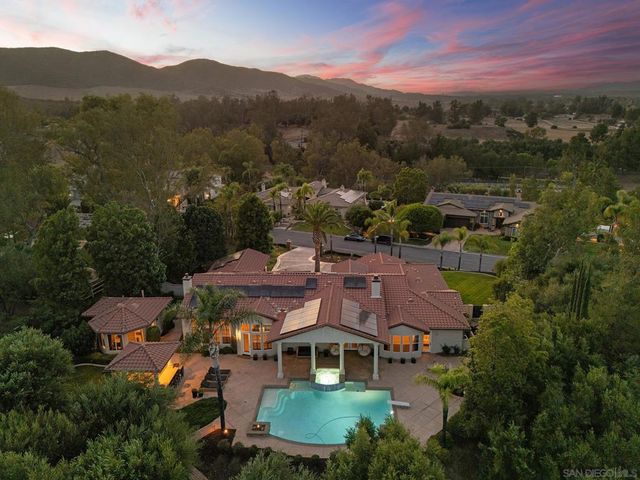 42909 Joshua Tree Ct, Murrieta