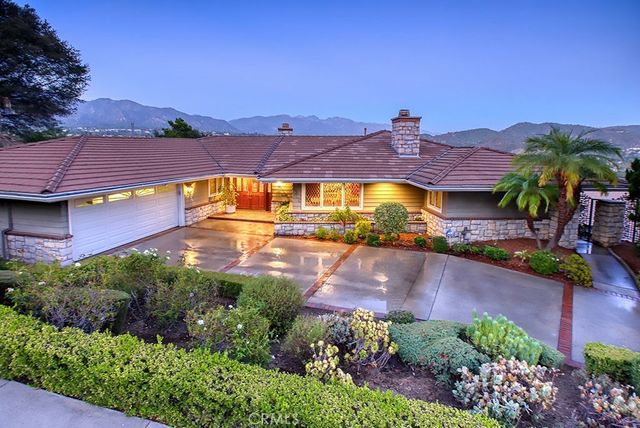 3360 Country Club, Glendale