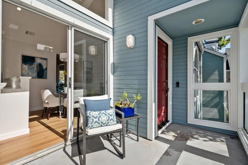 825 Portwalk Place, Redwood City