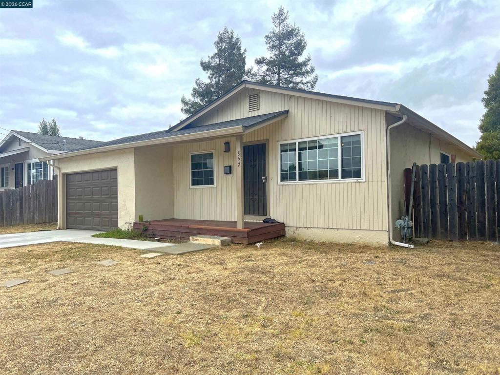 852 Sheridan St, Vallejo