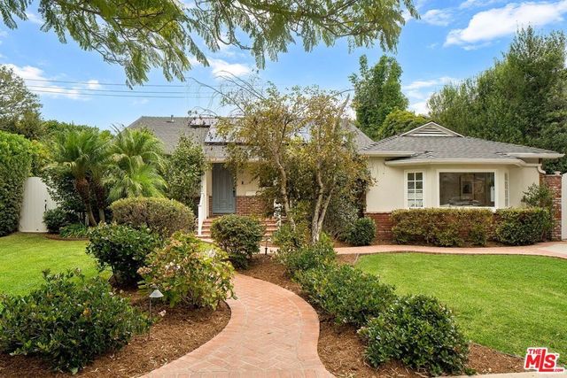 3200 Stoner Avenue, Los Angeles