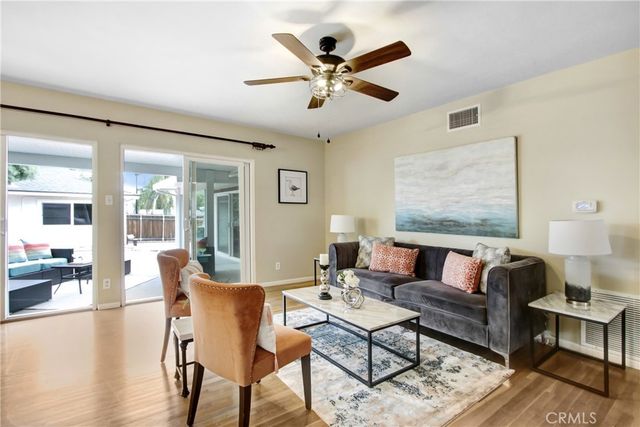 927 Alta Loma Drive, Corona
