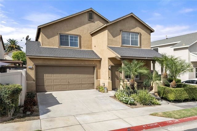 3242 Kirklee, Riverside