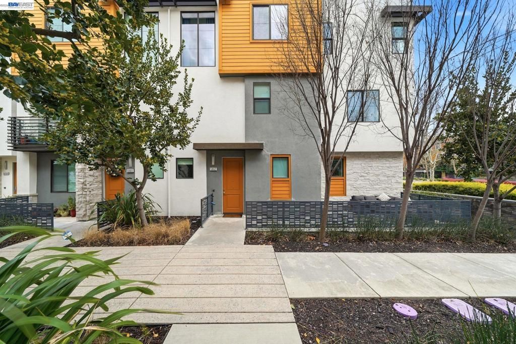 5862 Cadence Ave, Dublin