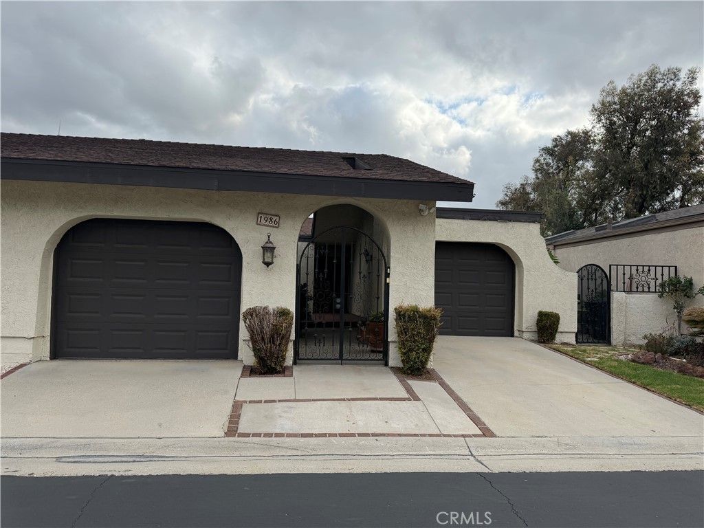 1986 W Bayshore, Anaheim