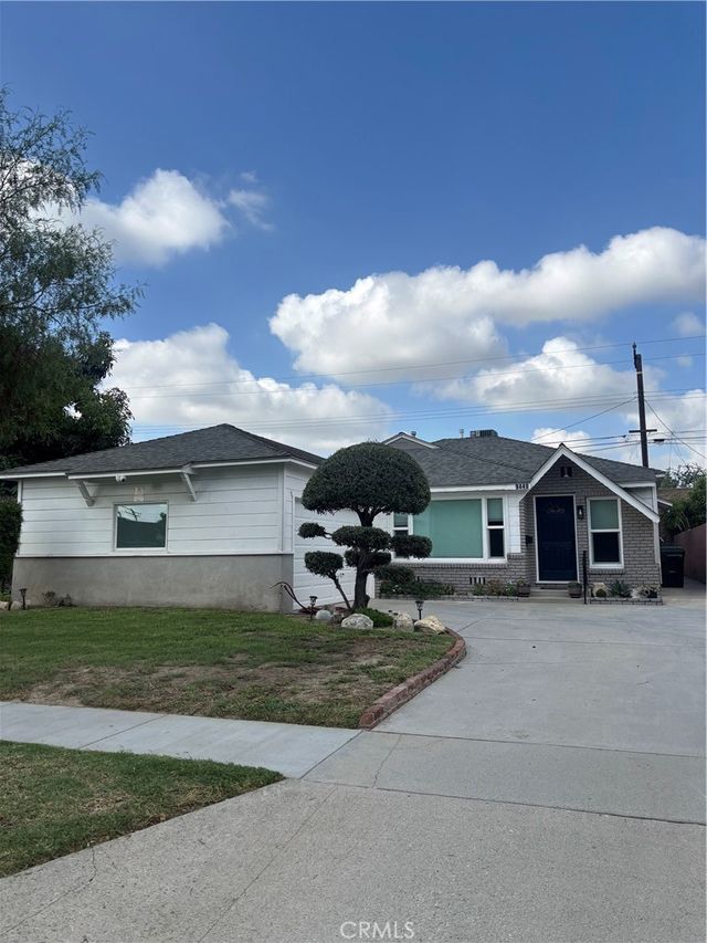 9440 Brookpark Road, Downey
