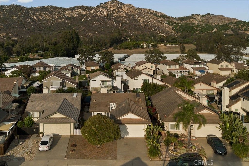 2434 Smokewood, Escondido