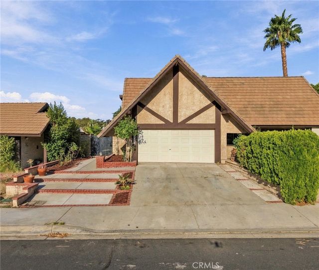 27175 Rio Garza, Valencia