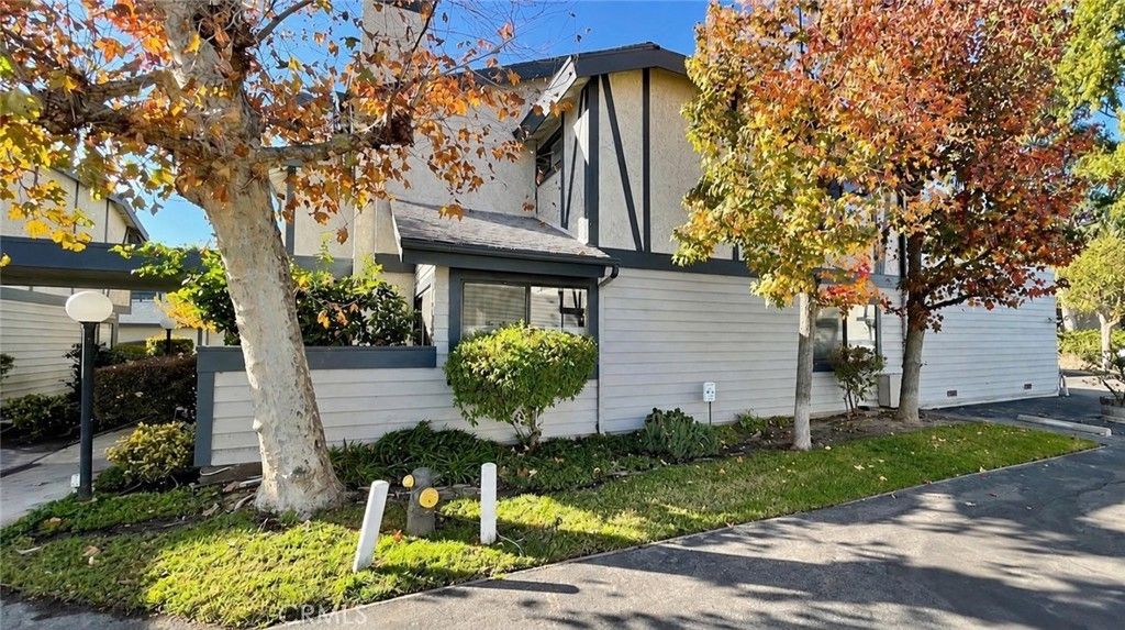 19231 Sherman Way # 36, Los Angeles