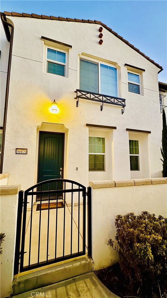 30470 Capetown, Menifee