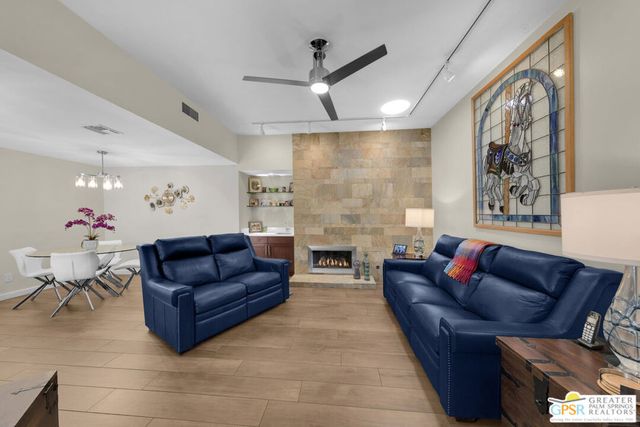 4881 S Winners Circle # B, Palm Springs