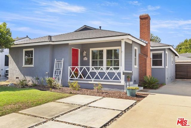 6531 W 77th Street, Los Angeles