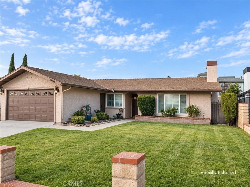 16034 Hawthorne, Fontana