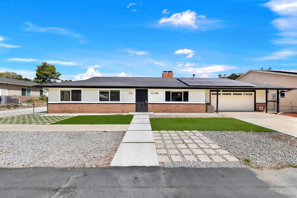 14382 Poway Road, Poway