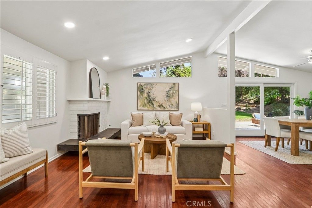 4548 La Granada Way, La Canada Flintridge