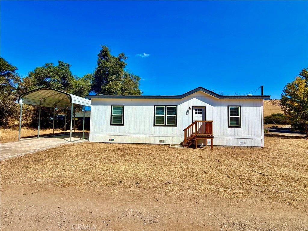 13586 Fair Oak Road, Clearlake