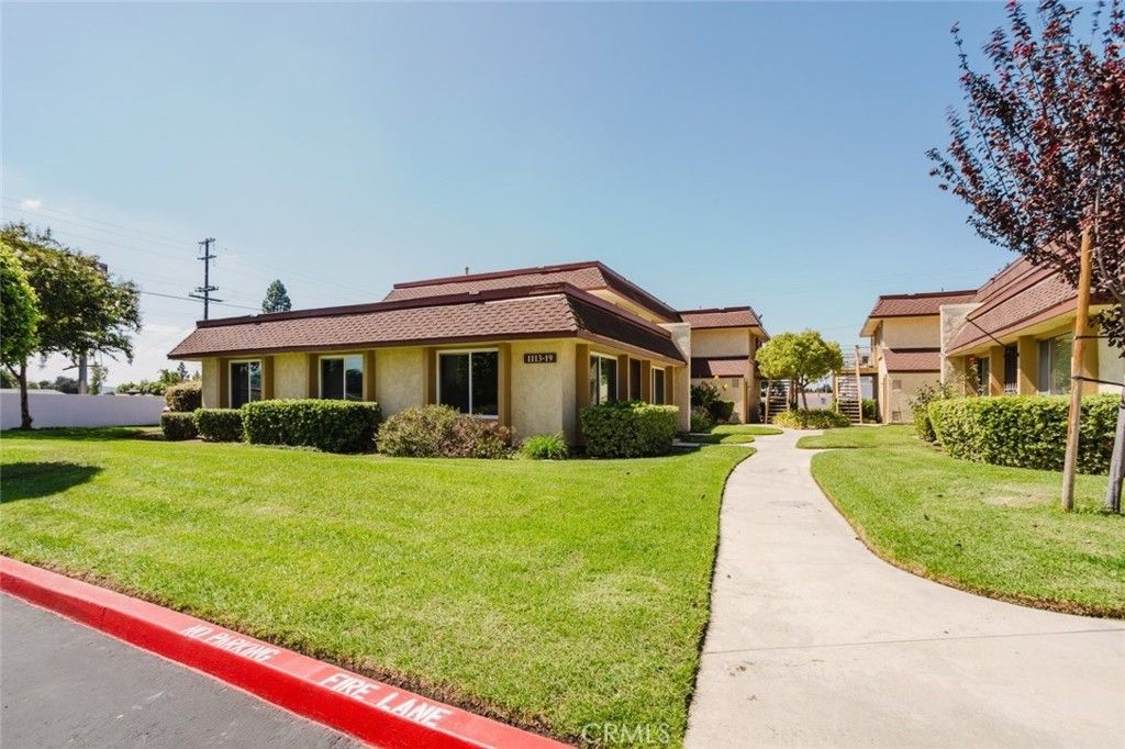 1113 N Barston Avenue, Covina