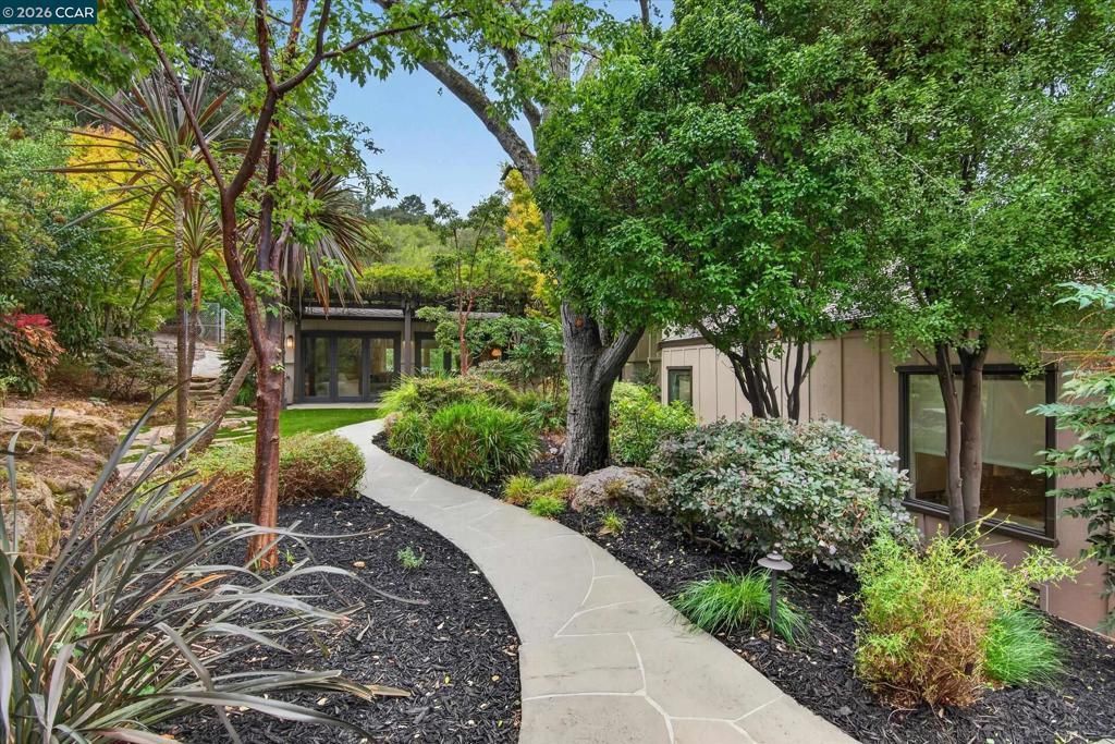 691 Old Jonas Hill Rd, Lafayette