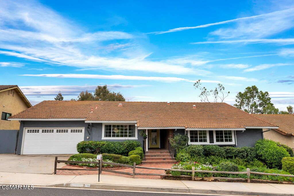 1306 Nonchalant Drive, Simi Valley