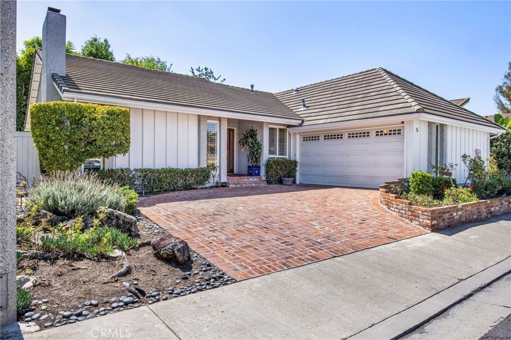 5 Deer Creek, Irvine