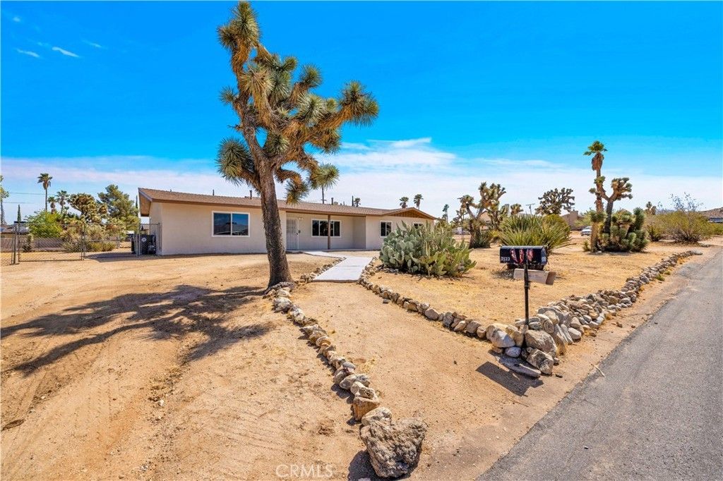 7623 Frontera Avenue, Yucca Valley