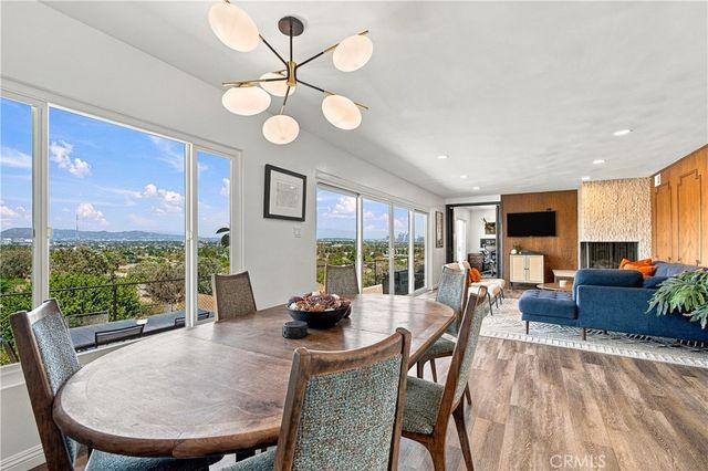 4229 Don Diablo, Los Angeles