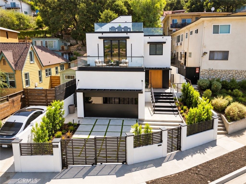1036 Lanark, Los Angeles
