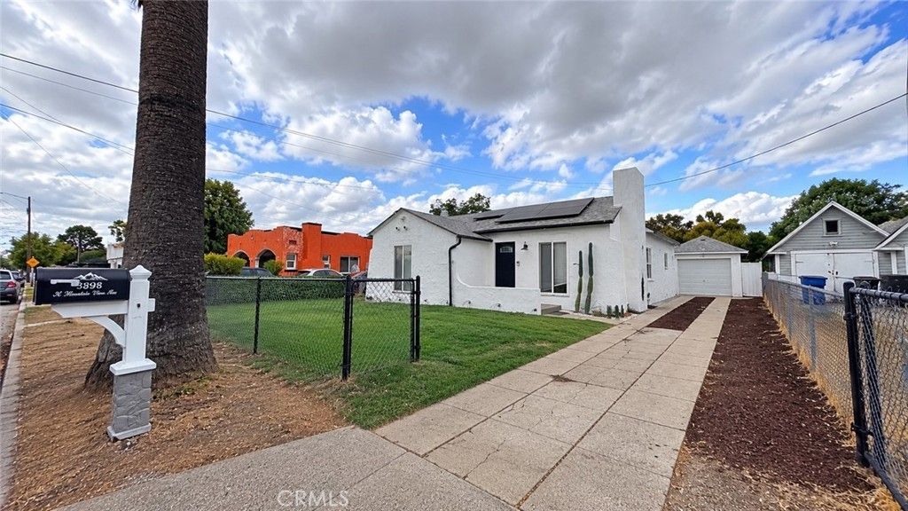 3898 N Mountain View, San Bernardino