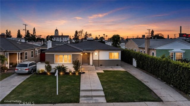 8713 S 7th Avenue, Inglewood