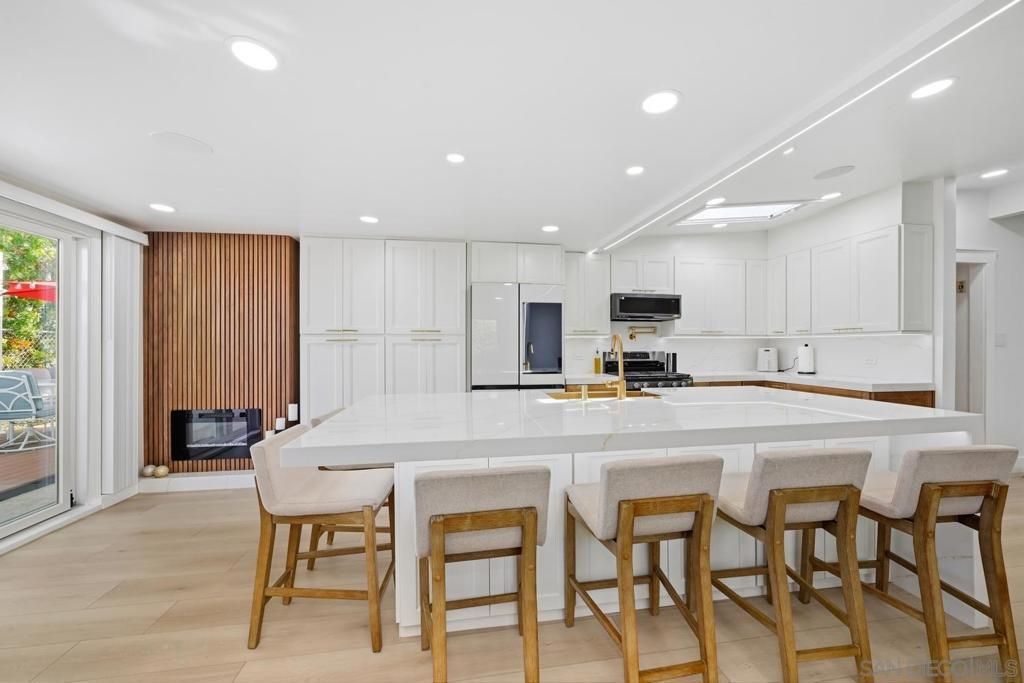 4951 Dawne, San Diego