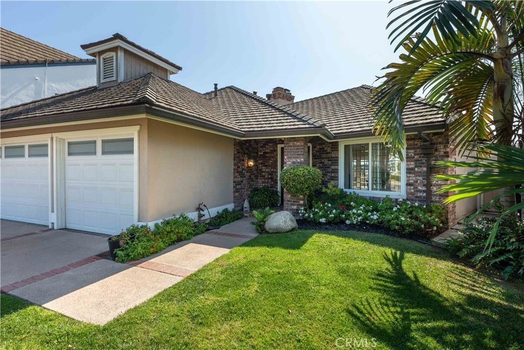 6261 Majorca Circle, Long Beach