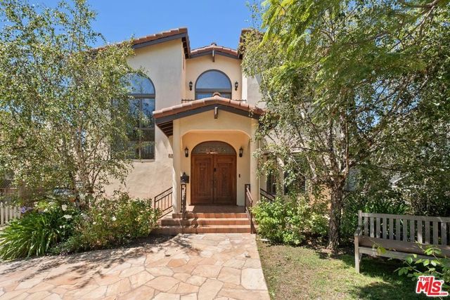 1136 Harvard Street, Santa Monica