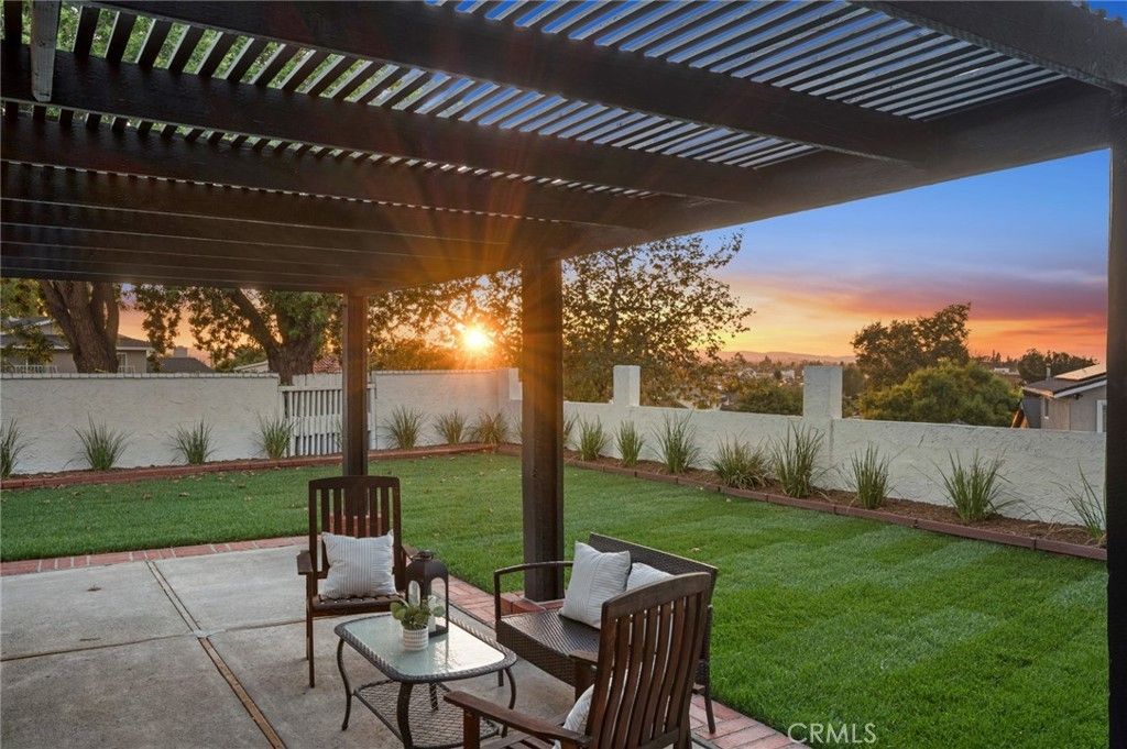 25601 Califia, Laguna Hills