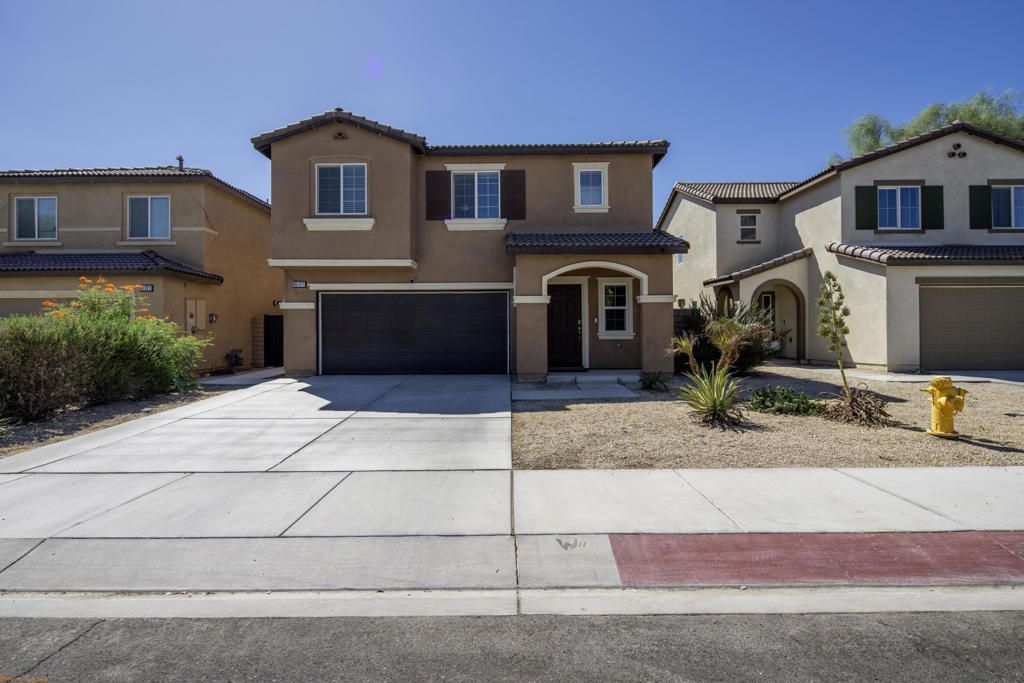 85217 Avenida Reforma, Coachella