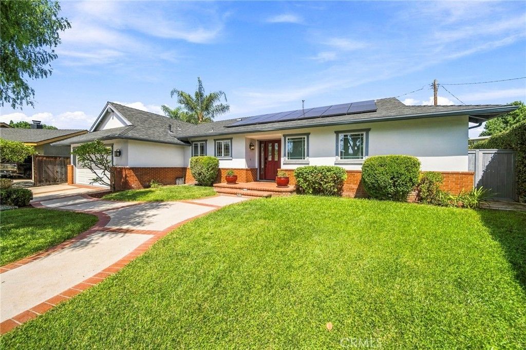 1301 Tiffany, Tustin