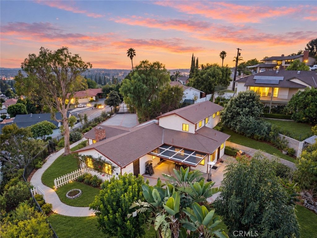 12105 Rideout Place, Whittier