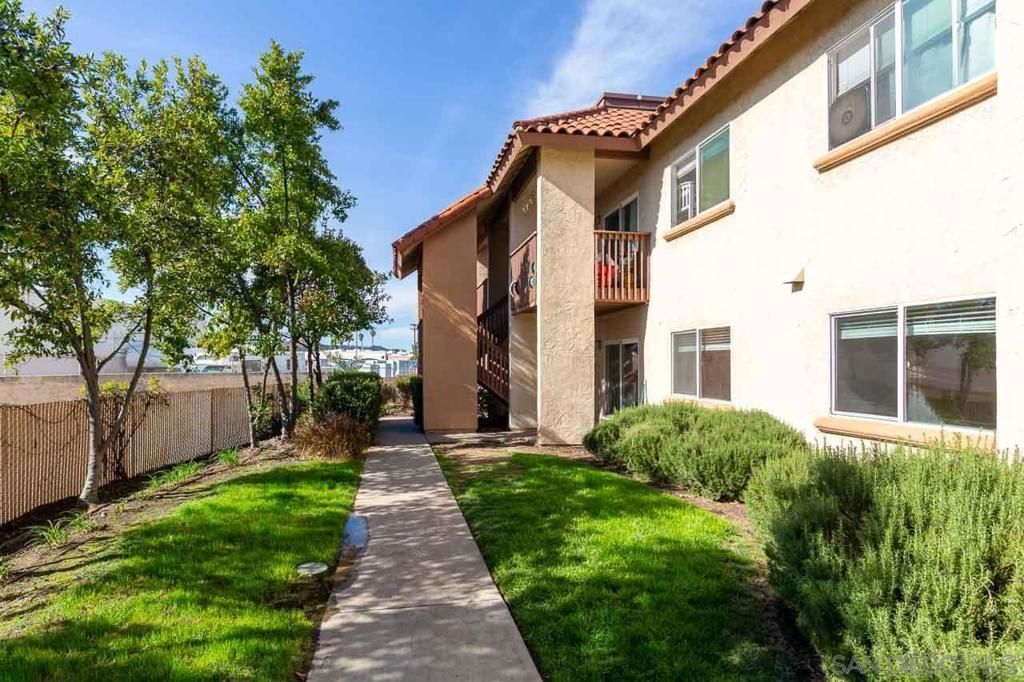 174 Chambers St # 1, El Cajon