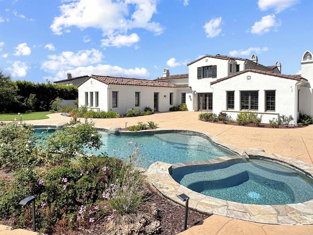 17253 Reflections Circle, San Diego