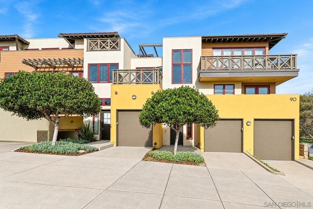 90 N Coast Highway 101 # 201, Encinitas