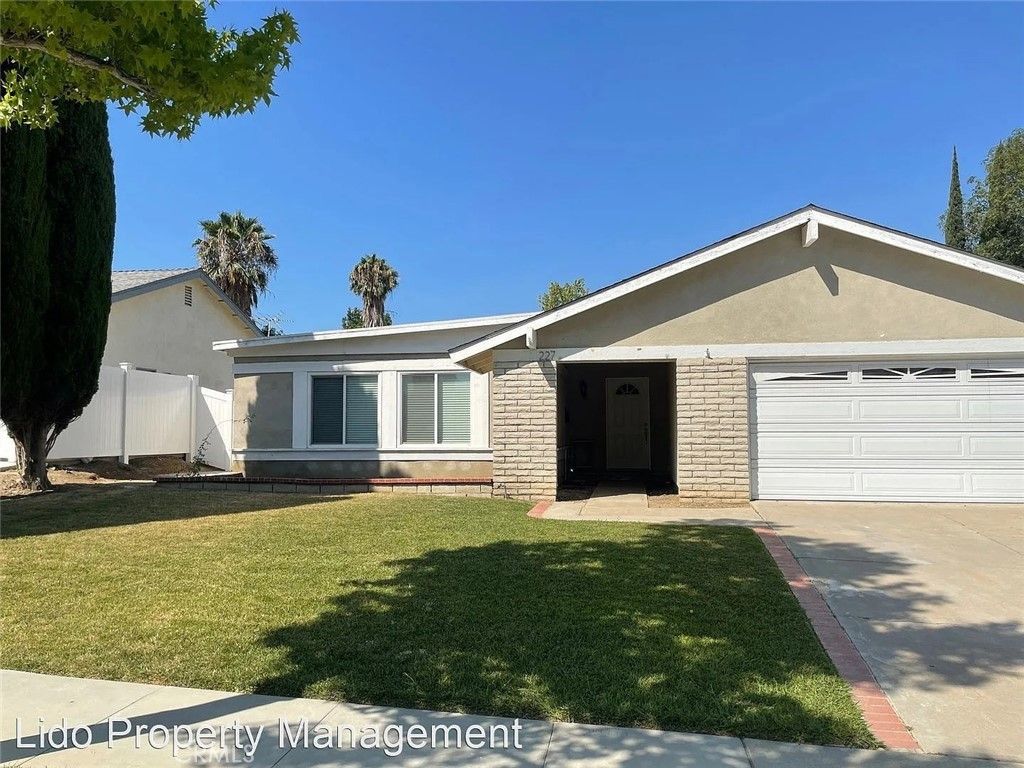 227 N Sweetwater, Anaheim