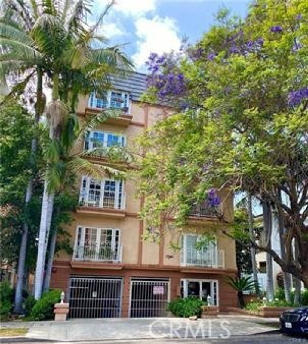 2205 S Bentley Avenue # 102, Los Angeles