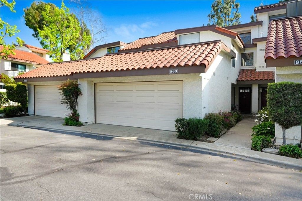 860 Connors Court, Claremont