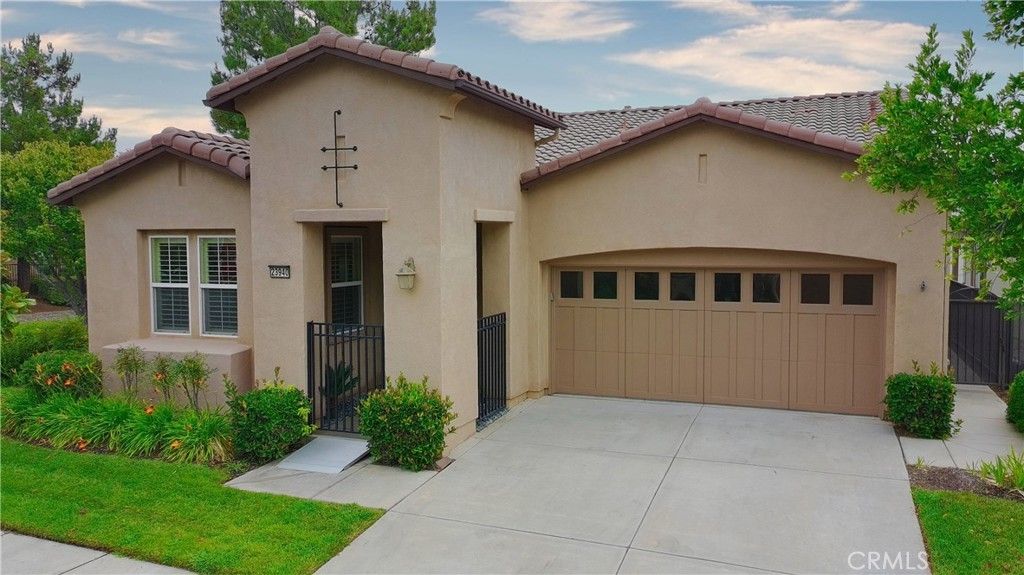 23940 Towish, Corona