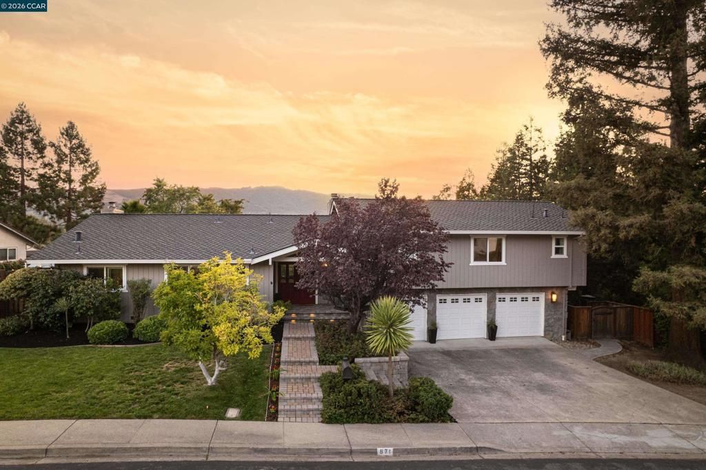 871 Richard Lane, Danville