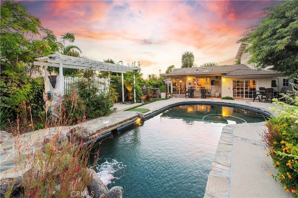 12546 Middlecoff Place, Granada Hills