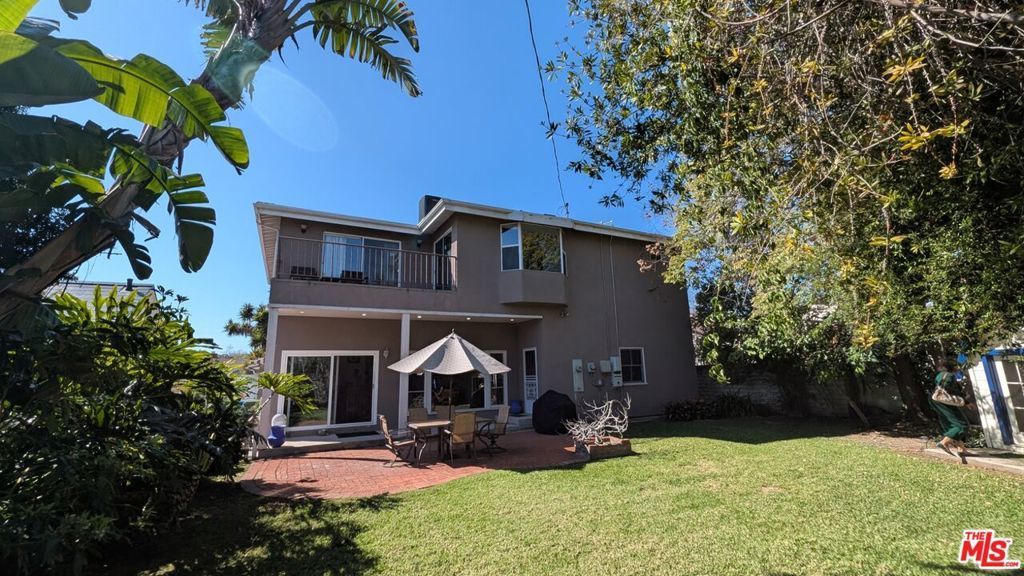 3256 Butler Avenue, Los Angeles