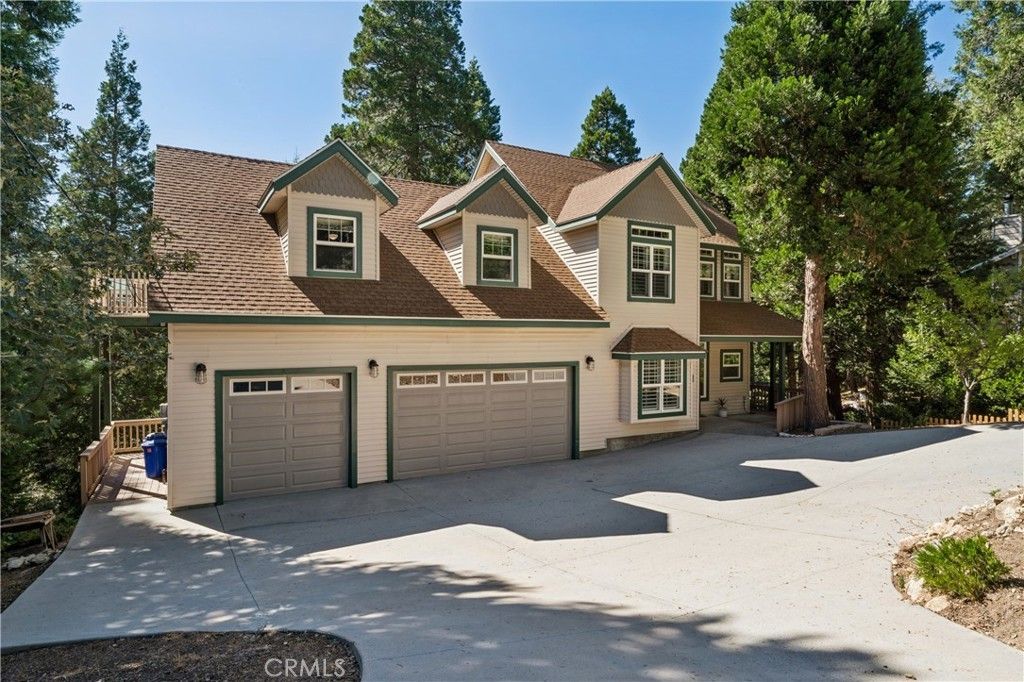 296 Grass Valley, Lake Arrowhead